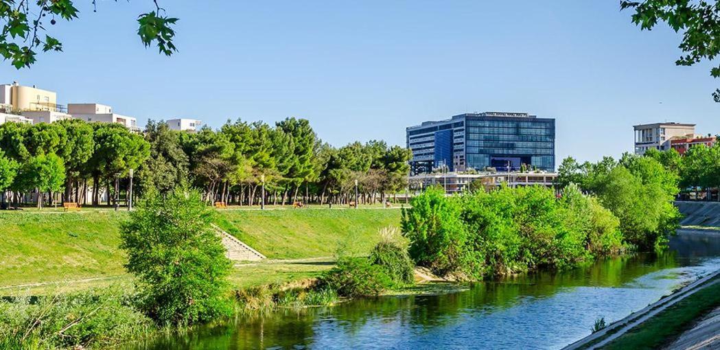 Sejour Cosy Au Bord Des Rives Du Lez, 2 Personnes, Wifi, Parking Prive Montpellier Exterior photo